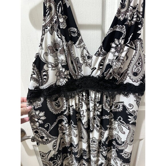 Soma Intimates Long Maxi Nightgown Size Large Sleeveless Paisley Black/White - Picture 6 of 7